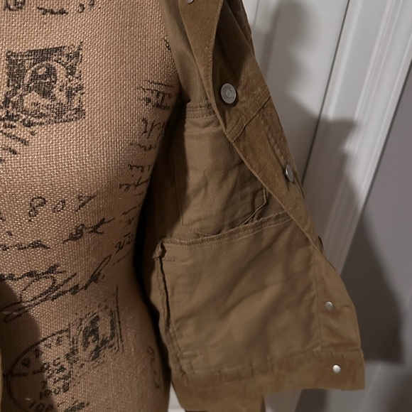 Levis jacket - Picture 3 of 7